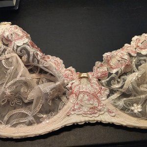 Pink floral embroidered Bra - Valisere II